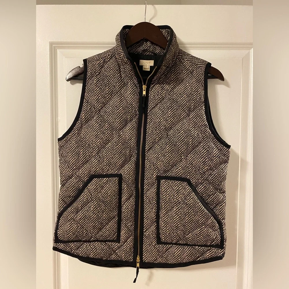 J. Crew Black and White Quilted Vest - Picture 1 of 5